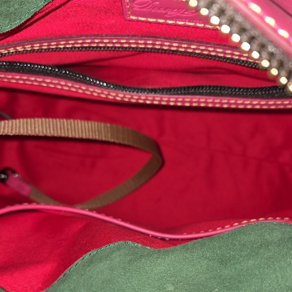 Dooney & Bourke Fushia Florentine Satchel with Kisslock Coin purse Gold Hardware - Picture 7 of 8